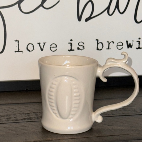 POTTERY BARN PB A-Z MUGS Elegant Cream Ceramic Mug Cup Initial Monogram Letter O - Picture 8 of 13